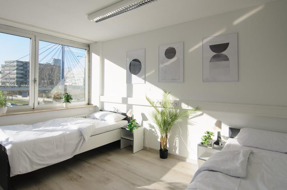 MZK Maier Schnäppchen im Zentrum Bed and Breakfast in Pforzheim