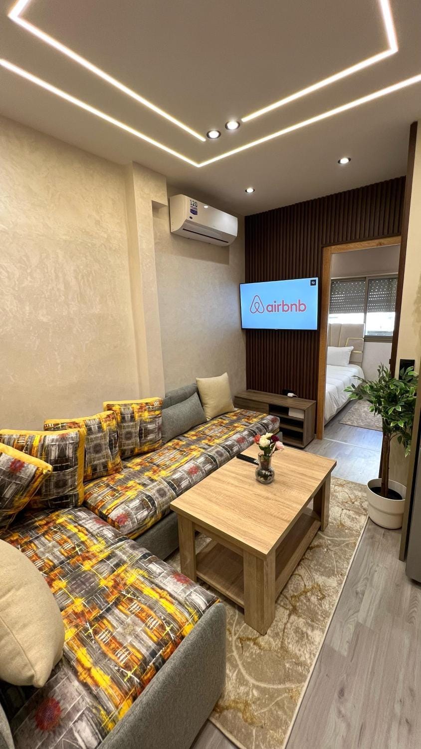 TV and multimedia, Living room, internet
