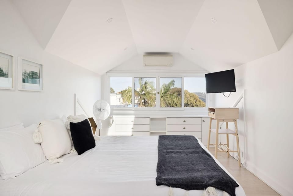 Ocean Vistas, Manly IH Apartment in Manly