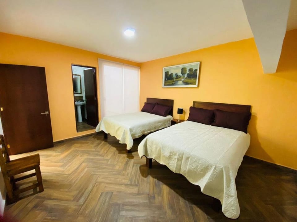Amplio departartamento con estacionamento Apartment in Santiago de Queretaro