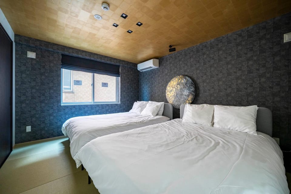 Bed, Bedroom, air conditioner