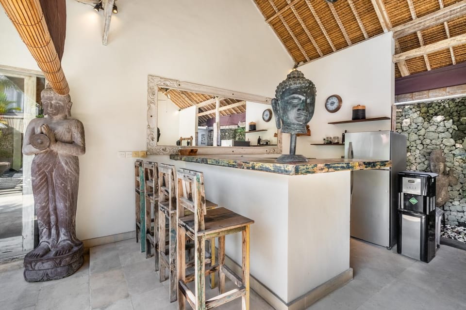 Villa Orora Canggu Batu Bolong Villa in North Kuta