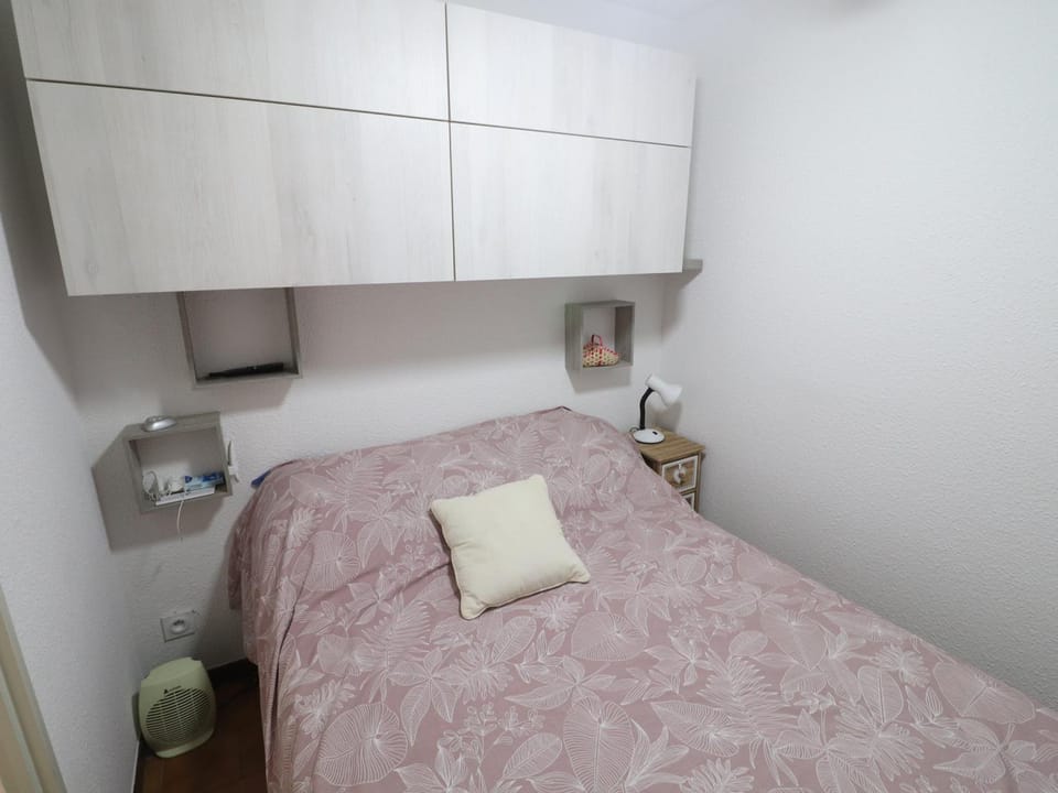 Superbe T2 climatisé avec parking privé, proche plage à Sète - FR-1-472-207 Apartment in Occitanie