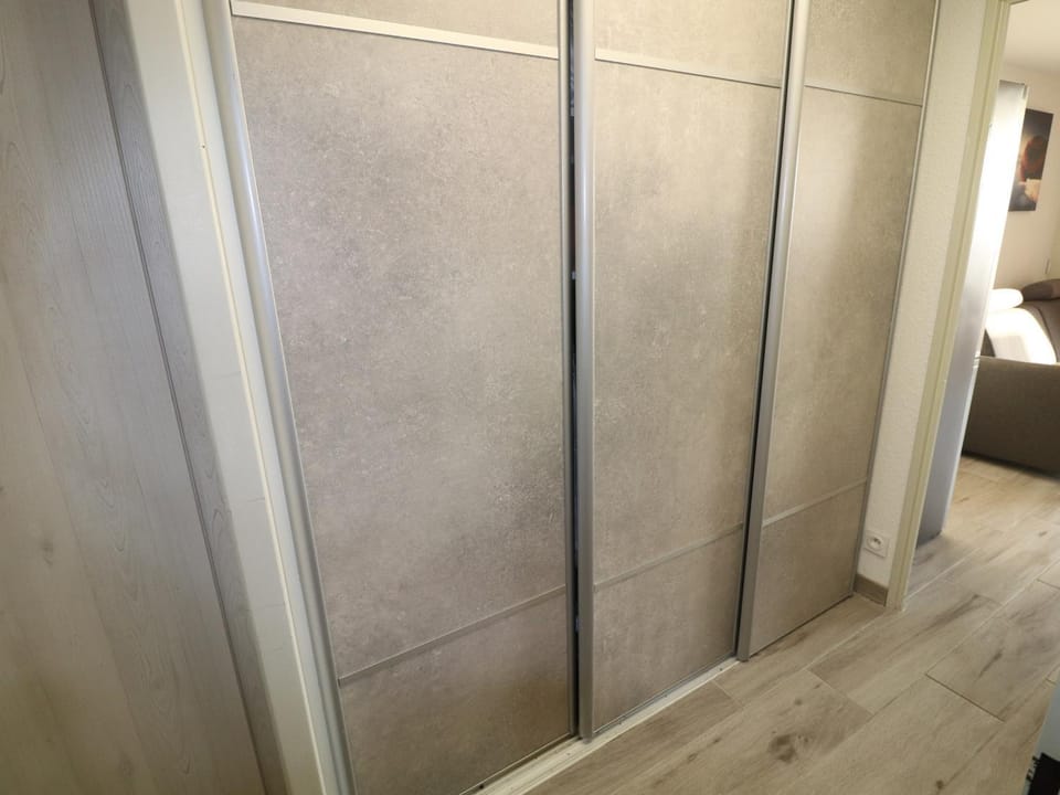 Superbe T2 climatisé avec parking privé, proche plage à Sète - FR-1-472-207 Apartment in Occitanie