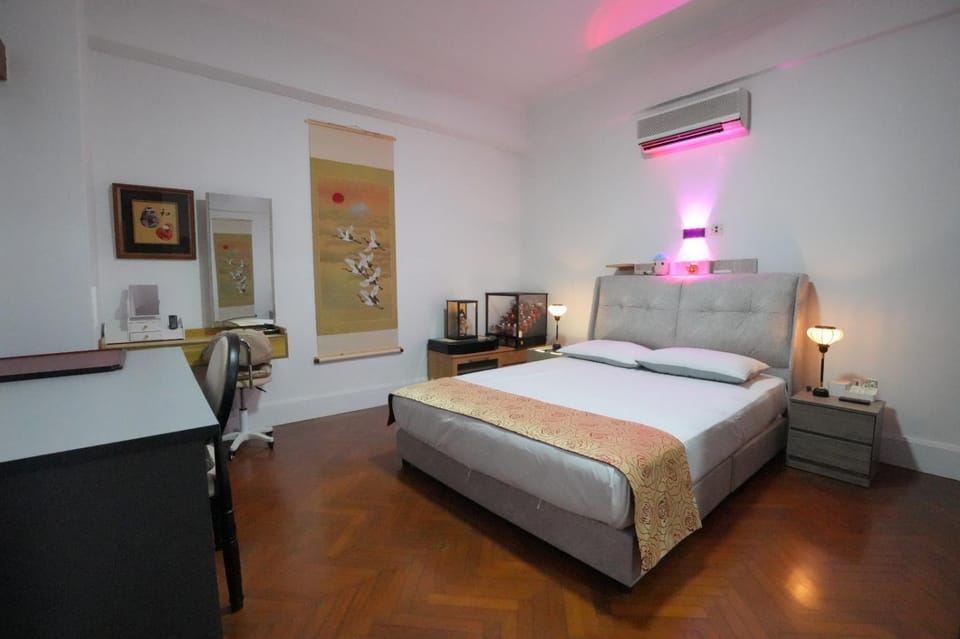 Bed, Photo of the whole room, Bedroom, air conditioner