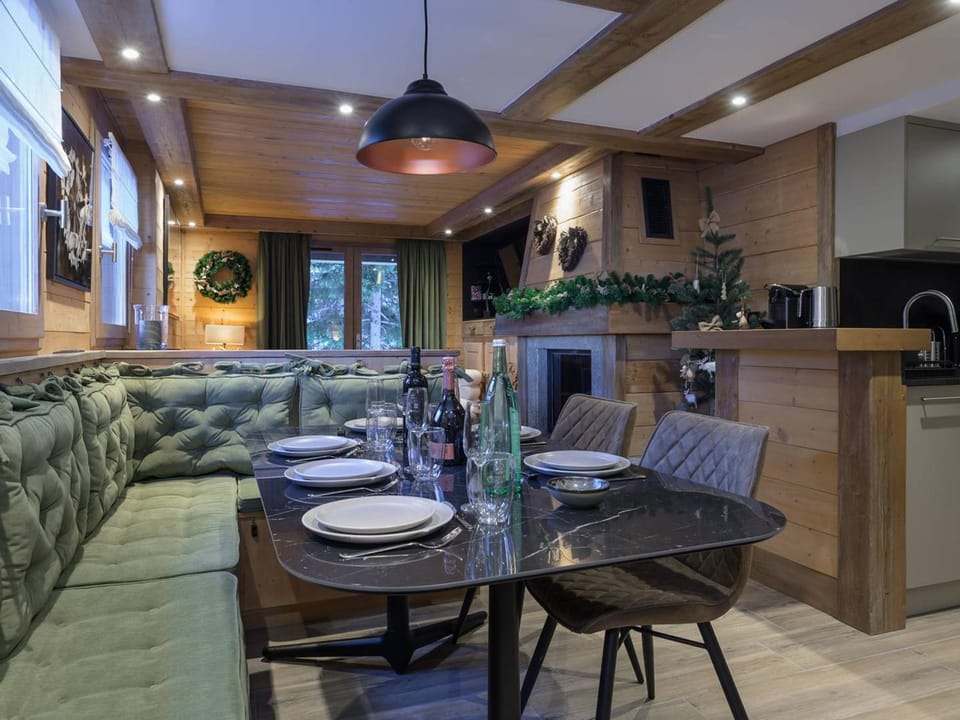 Duplex chaleureux à Courchevel 1850 - 6 personnes Apartment in Saint-Bon-Tarentaise