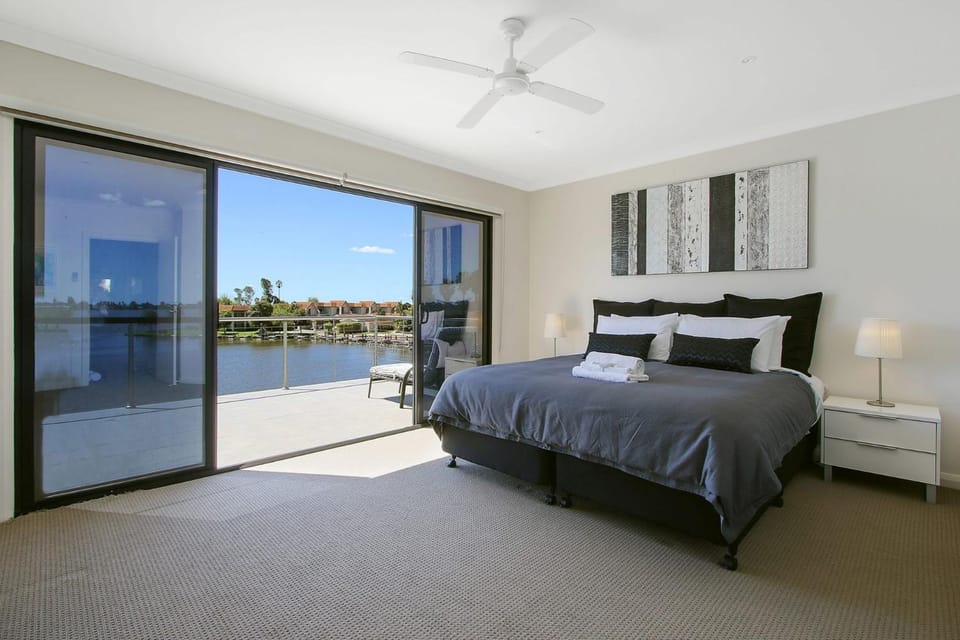 11 on Cypress House in Yarrawonga