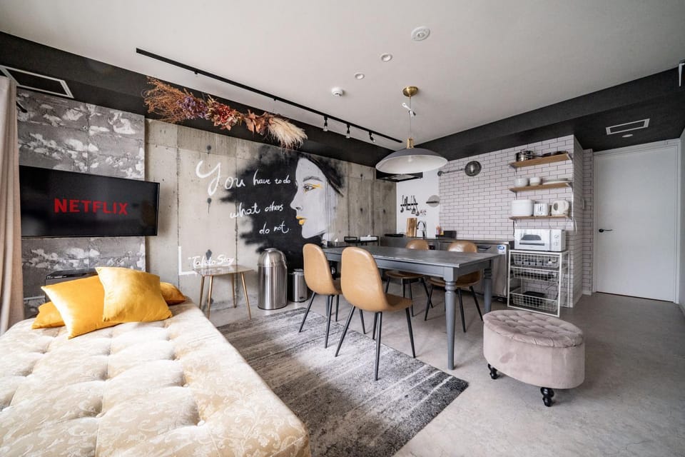TV and multimedia, Living room, Dining area