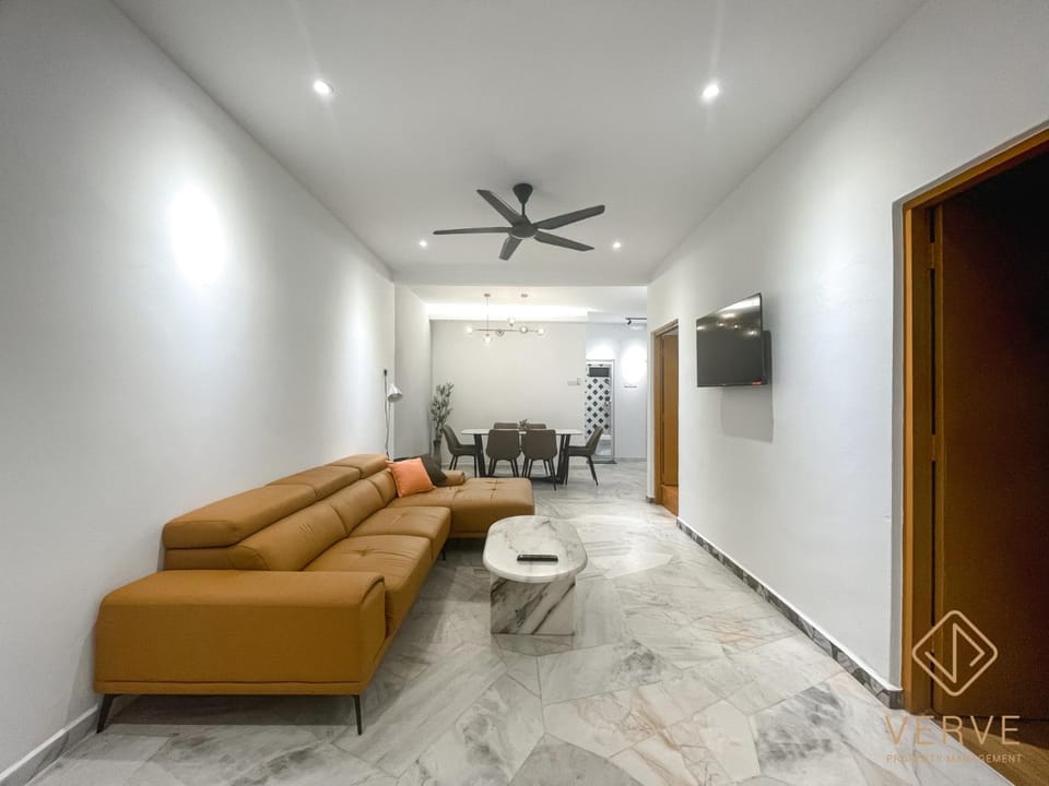 Ipoh C Private Club House by Verve EECH109 Villa in Ipoh