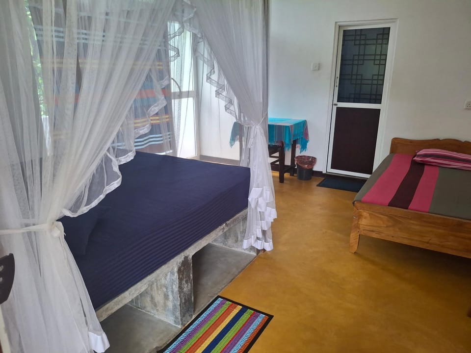 Blue Horizon Guest Unawatuna Bed and Breakfast in Southern Province