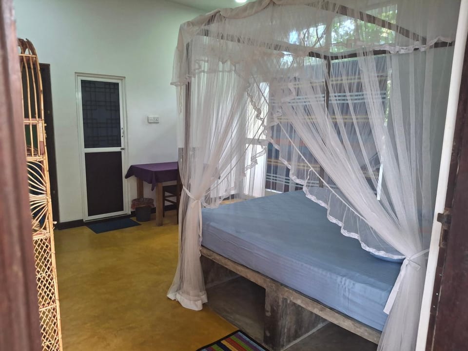 Blue Horizon Guest Unawatuna Bed and Breakfast in Southern Province