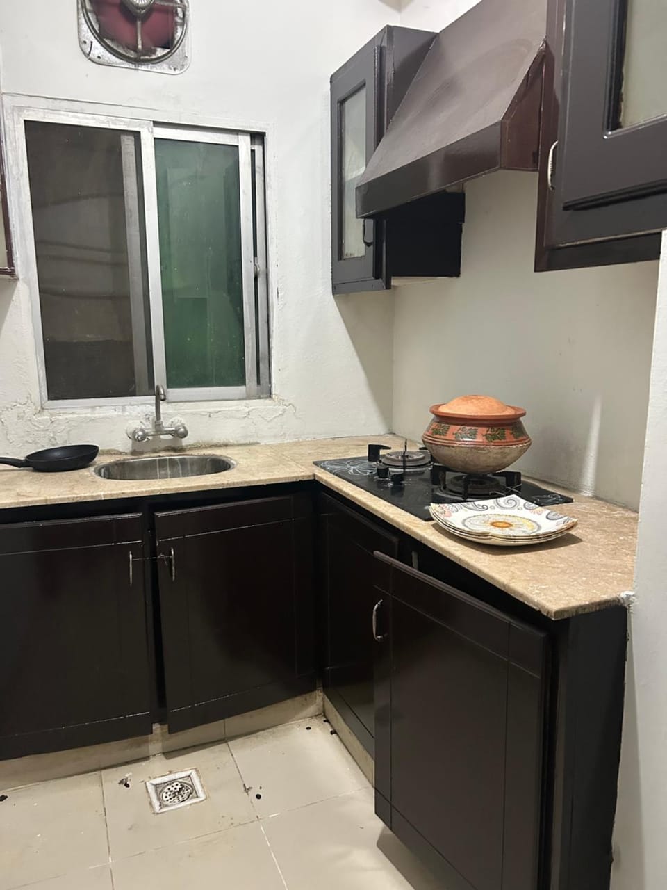Kitchen or kitchenette, stove