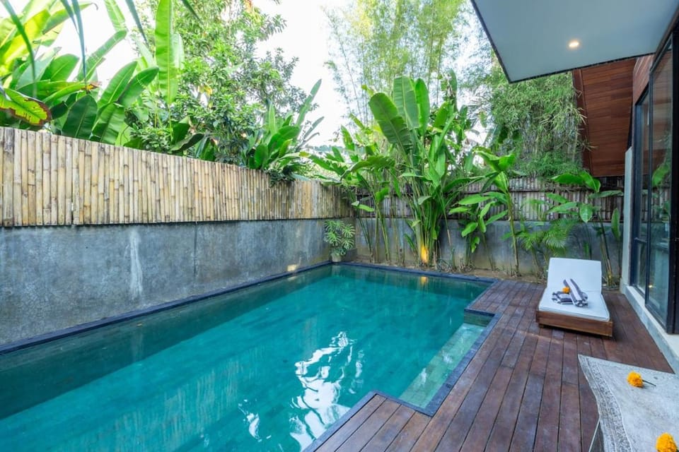 Garden view, Swimming pool
