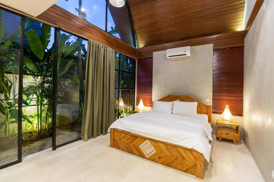 Bed, Bedroom, air conditioner