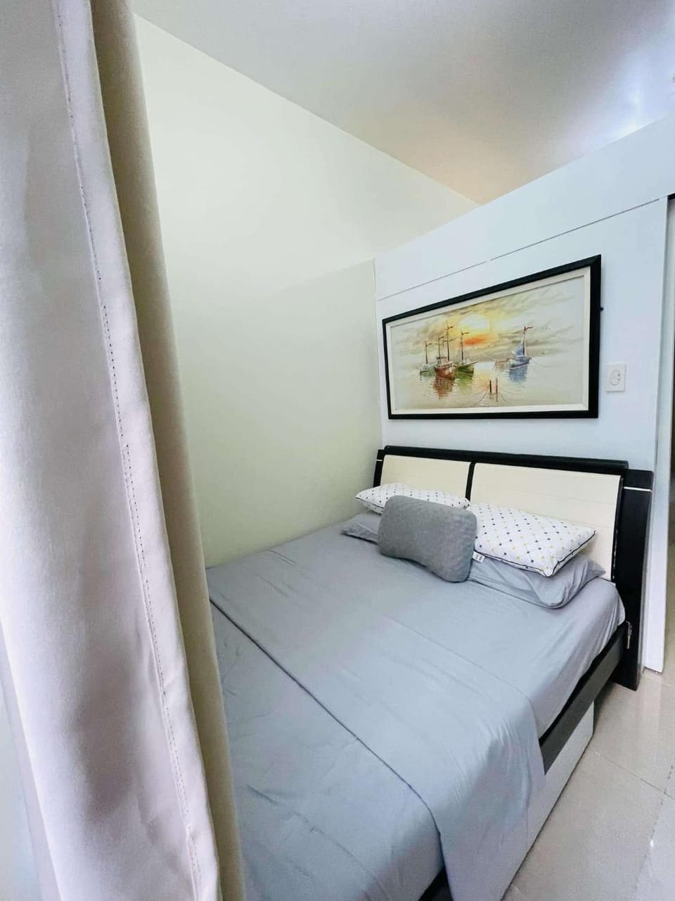 SMDC Shore Residences Hotel in Pasay