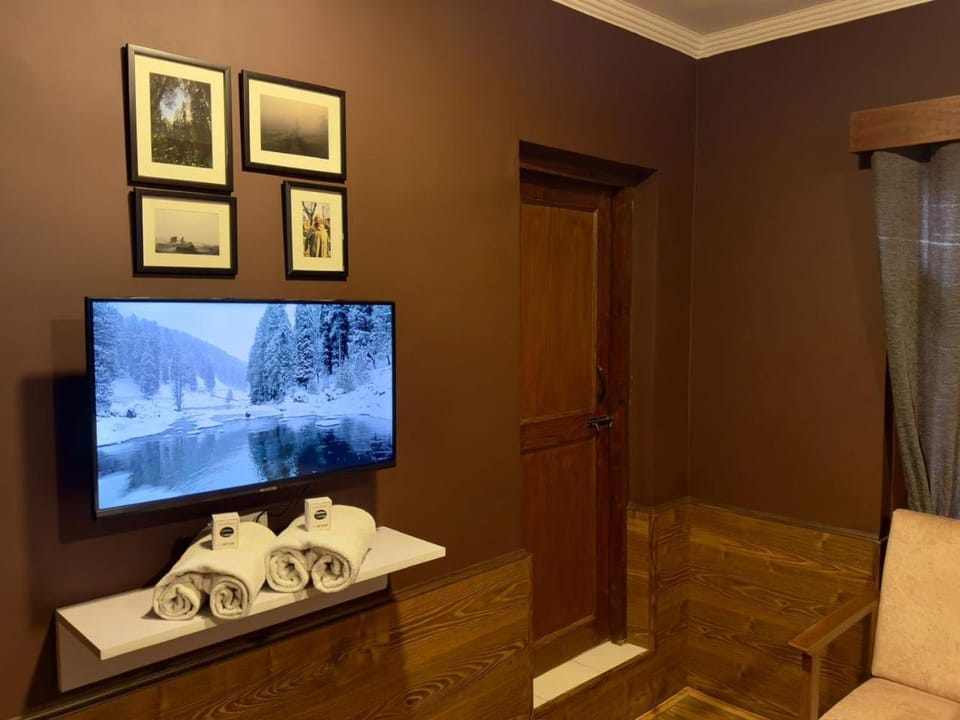 Hotel Jafson Accommodates Hotel in India