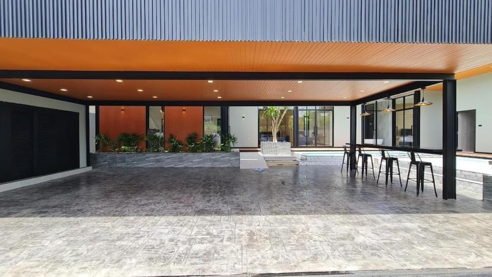 Kompletia Pool villa Villa in Chon Buri Changwat