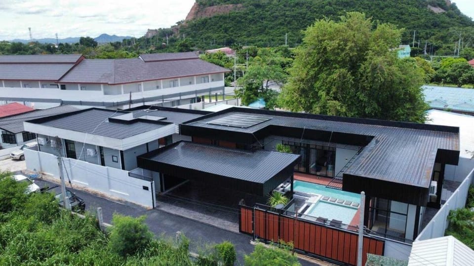 Kompletia Pool villa Villa in Chon Buri Changwat