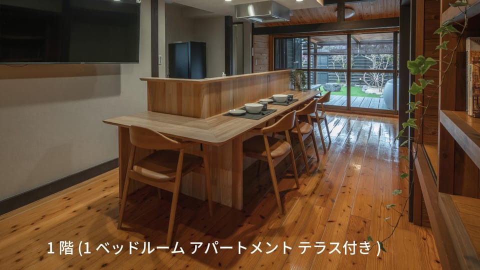Lounge or bar, Dining area, kitchen
