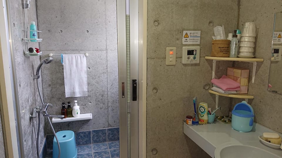 Guesthouse Seaglass Bed and Breakfast in Okinawa Prefecture