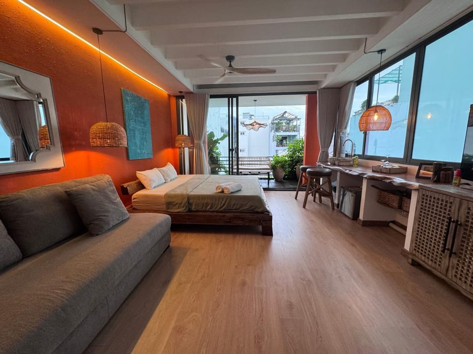 Notre Maison 5 - room with large balcony - 63A Nguyễn Cừ, Thảo Điền, Q2 Apartment in Ho Chi Minh City