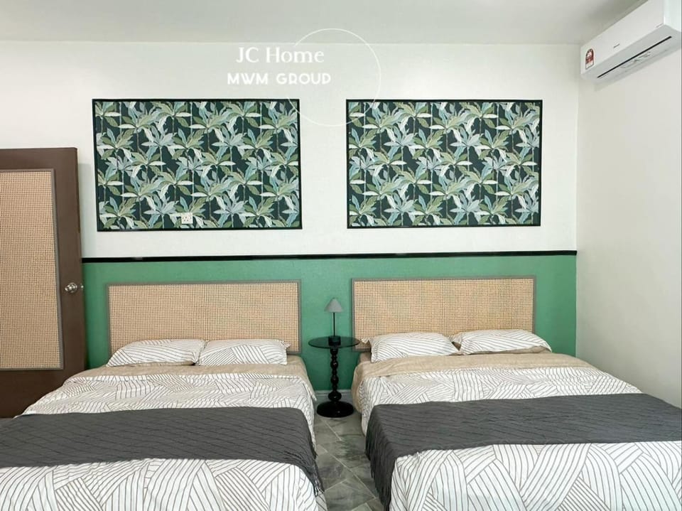 Bedroom, air conditioner