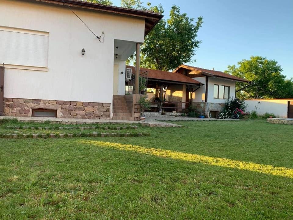 Holiday house Botunya,private luxury house Villa in Bulgaria