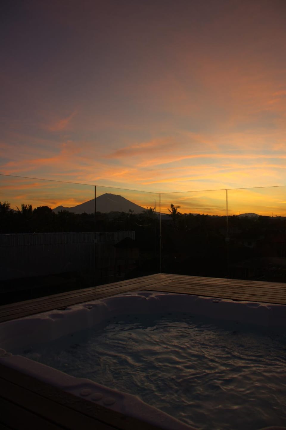 Hot Tub, Balcony/Terrace, Mountain view, Sunrise, Sunset, sunbed