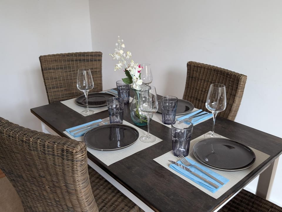 Zentral gelegen, Sehr geräumig, 3 Zimmer, 3 Betten Apartment in Essen