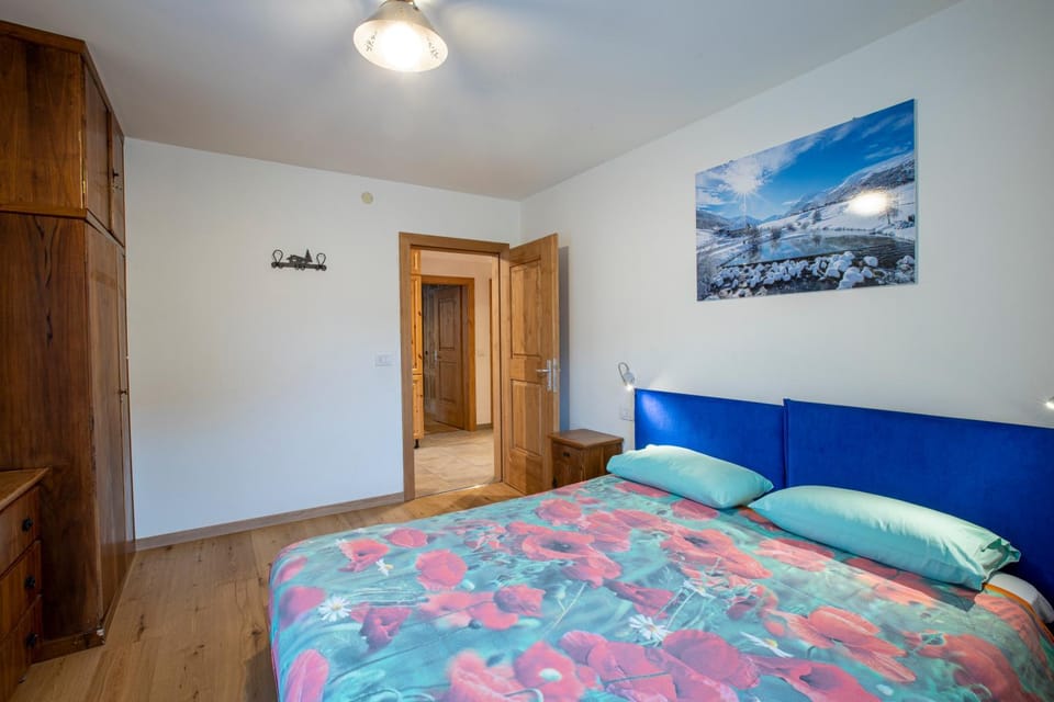 Bed, Bedroom, wardrobe
