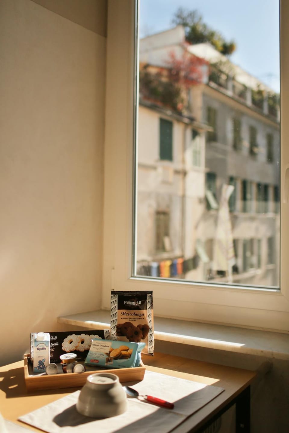 Coffee/tea facilities, Food, Breakfast