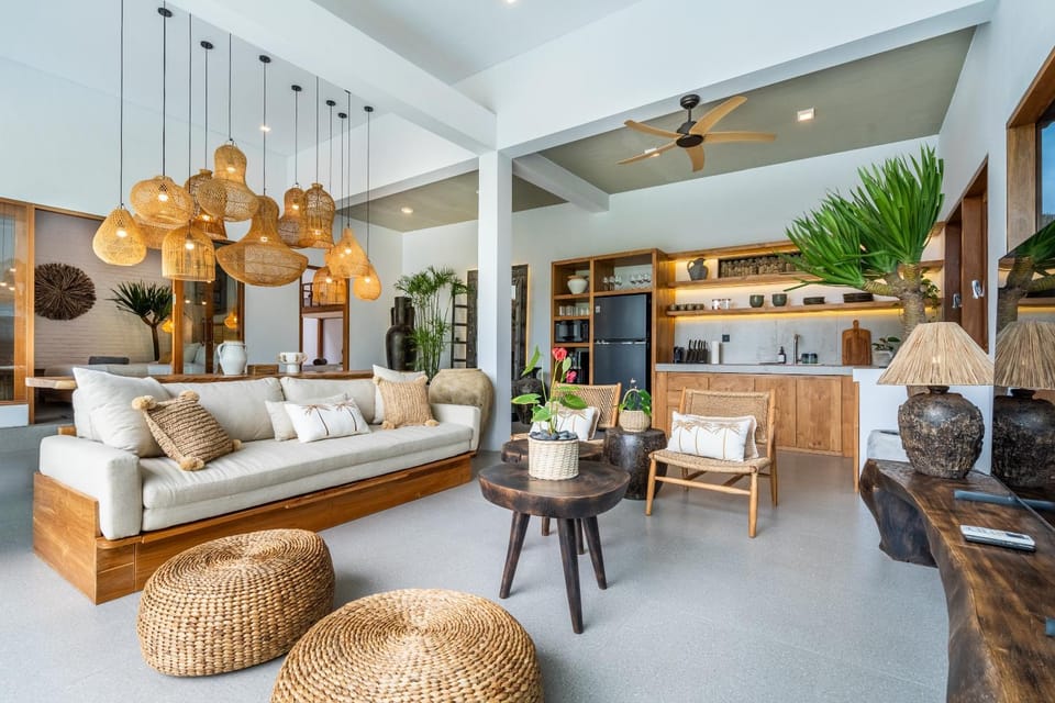 Kitchen or kitchenette, Living room, Photo of the whole room, Decorative detail, Seating area, Dining area