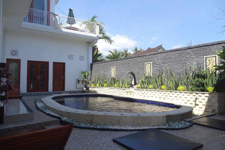 Pool view