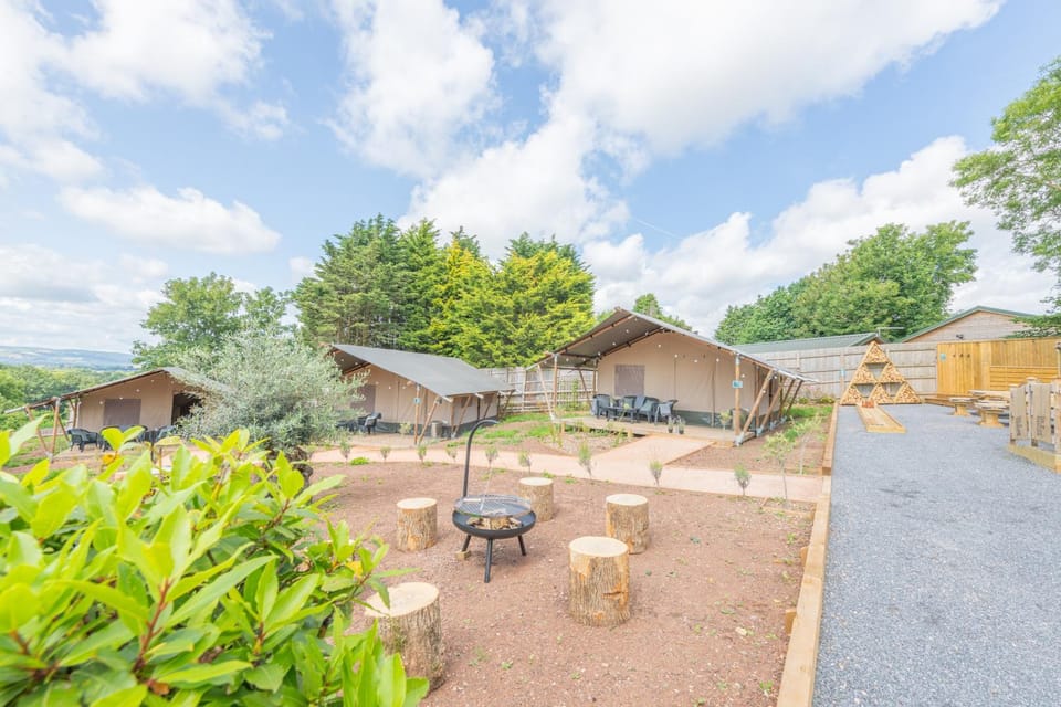Stags head Safari Tents Luxury tent in Teignbridge