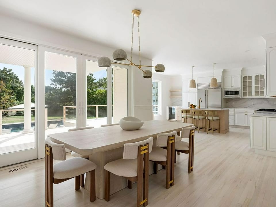 Villa Isaiah - Southampton Luxury Estate Villa in Southampton