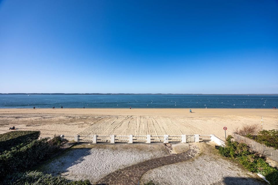 Nearby landmark, Day, Sea view