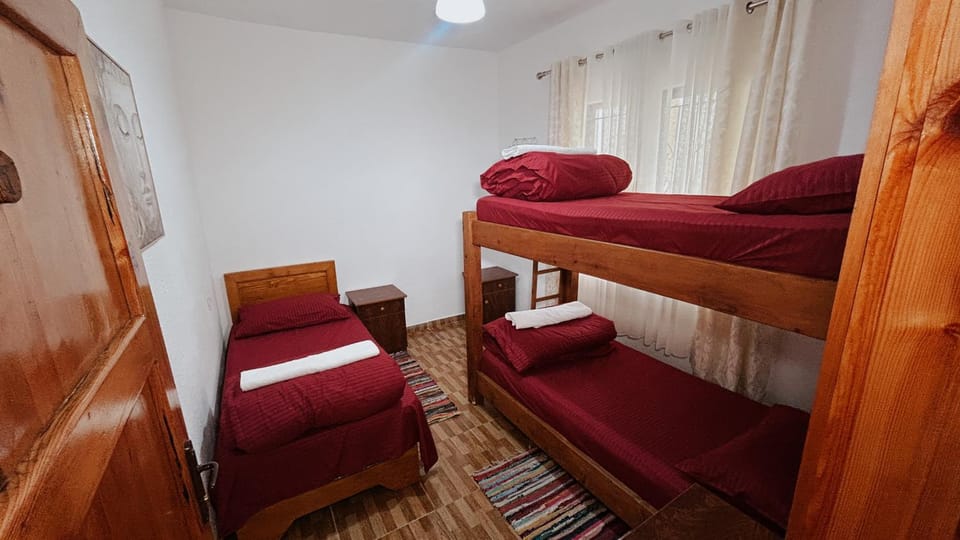 Guesthouse Lola Bed and Breakfast in Montenegro