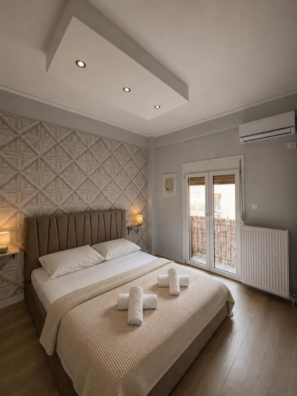 Bed, Photo of the whole room, Bedroom, towels, air conditioner