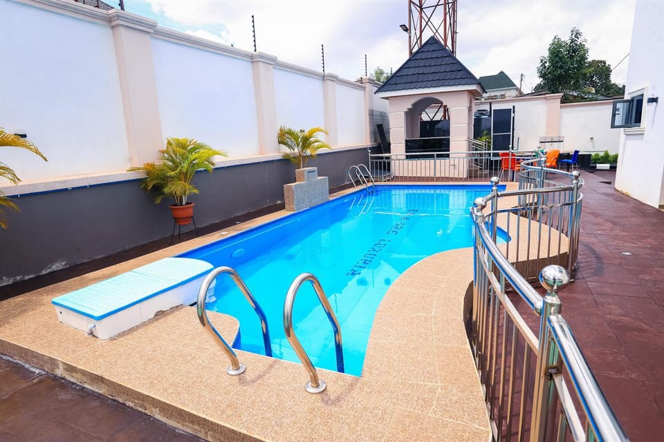 Pool view, Swimming pool