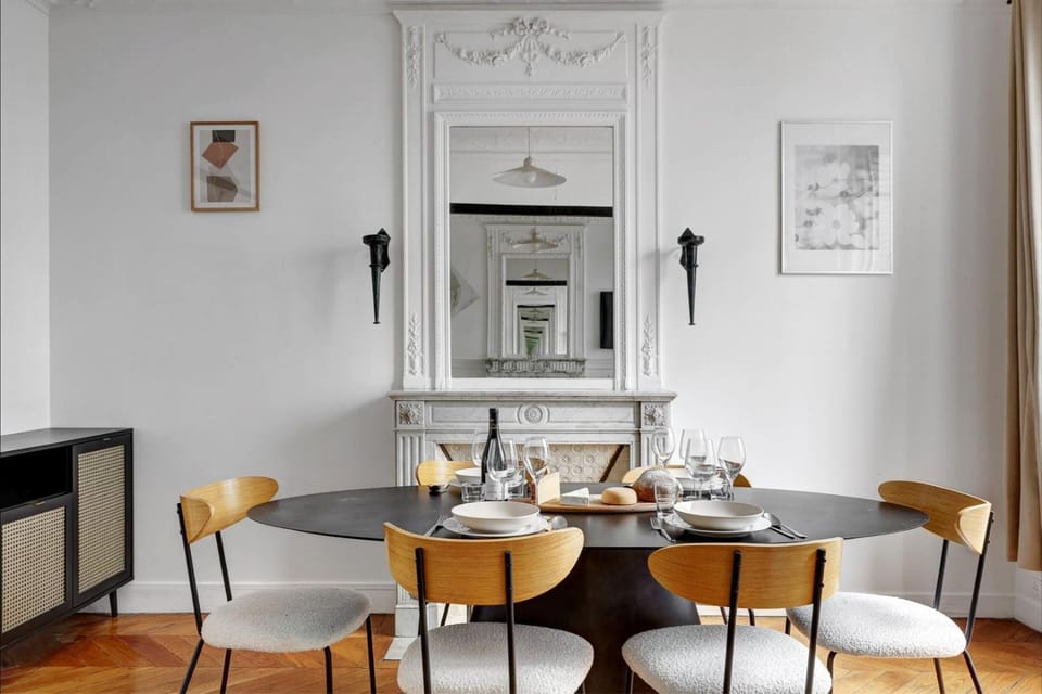 TBS 318 - Superb apartment with Eiffel Tower view Apartment in Paris