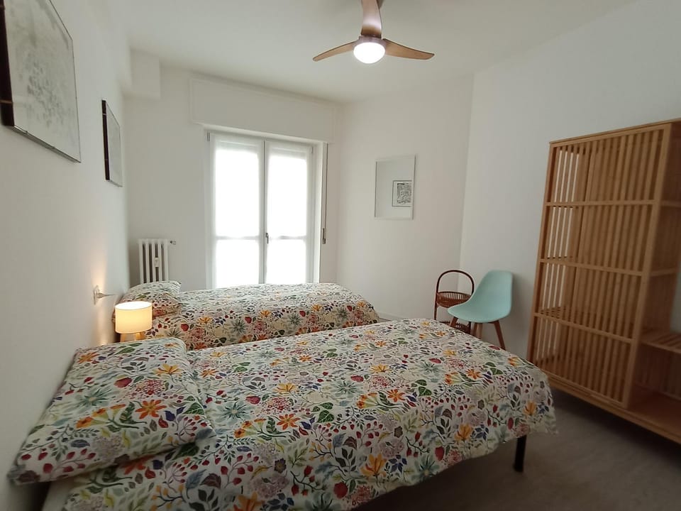 Bed, Bedroom, wardrobe