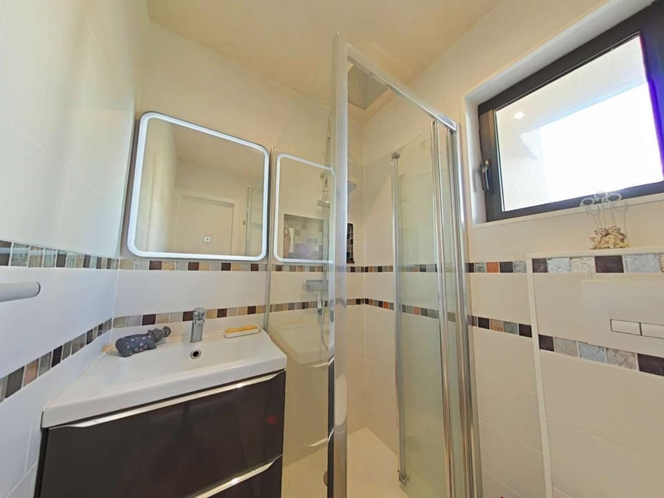 Appart 2 pièces 4 couchages PORT LEUCATE NATURISME PL010-1123 Apartment in Leucate