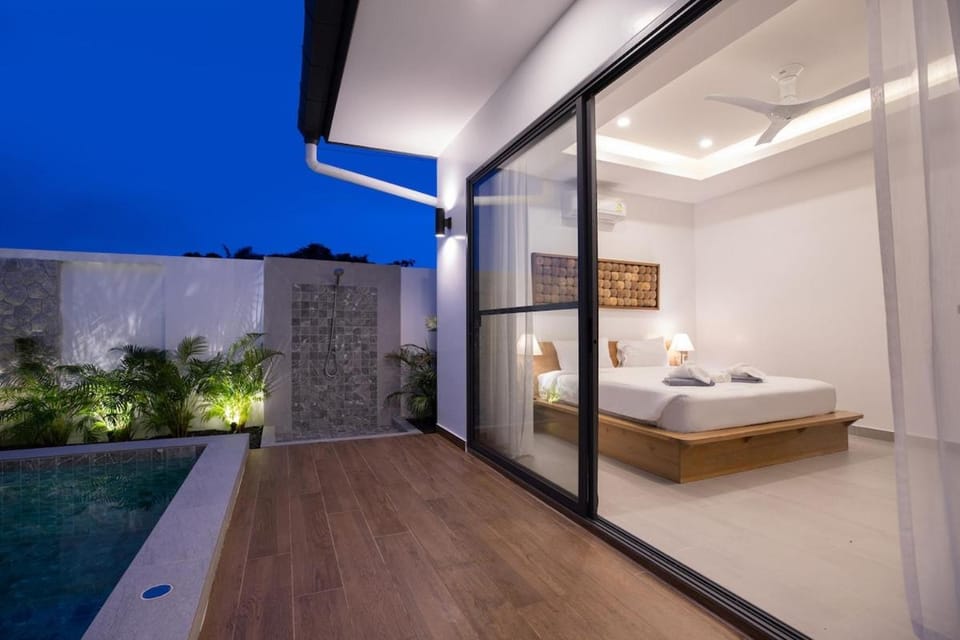 Two-Bedroom Villa with Salt Pool in Rawai villa hapai Villa in Rawai