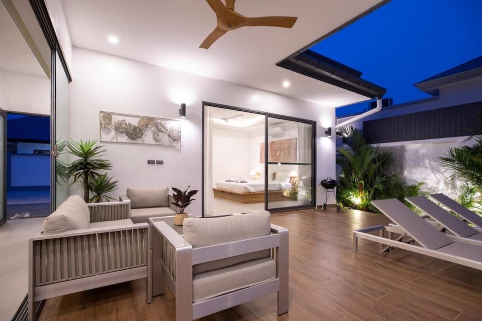 Two-Bedroom Villa with Salt Pool in Rawai villa hapai Villa in Rawai