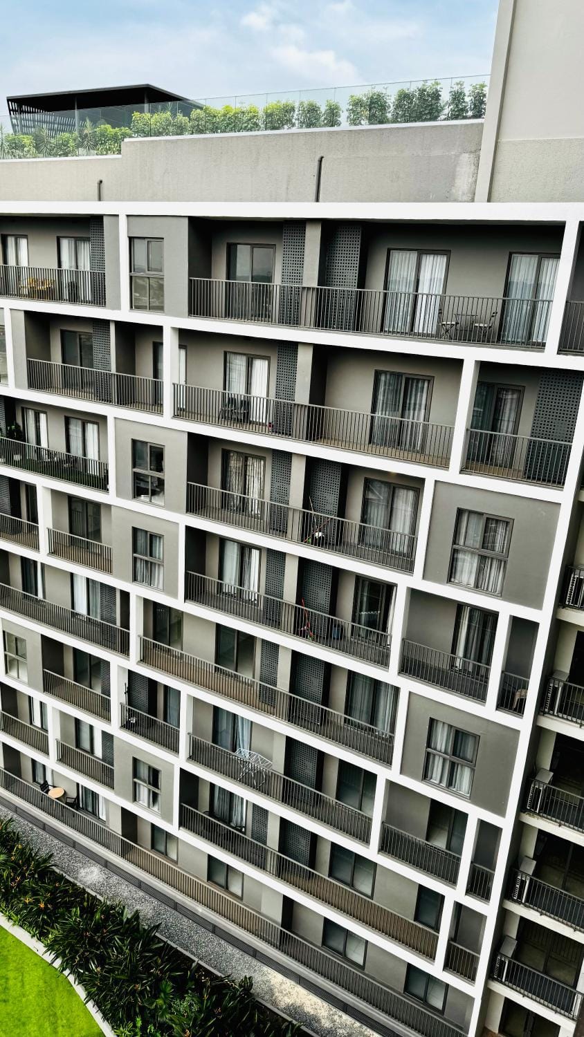 Property building, Balcony/Terrace