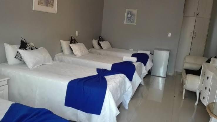 Thembisiz Guesthouse Bed and Breakfast in KwaZulu-Natal