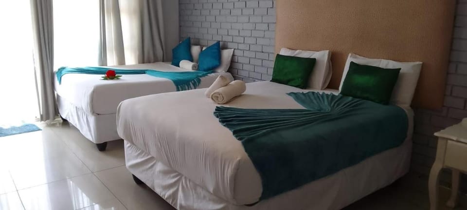 Thembisiz Guesthouse Bed and Breakfast in KwaZulu-Natal
