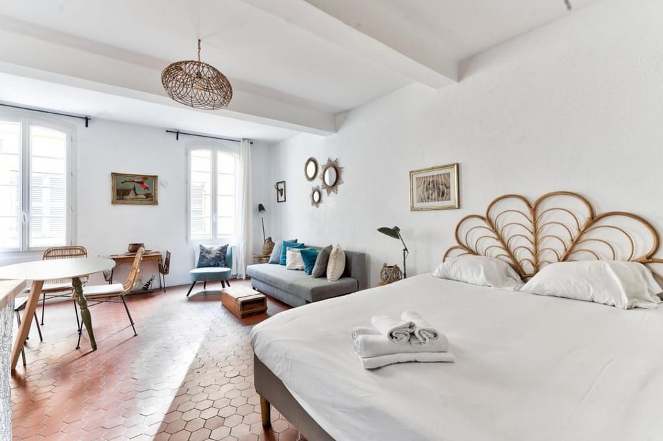 Superb studio au coeur du Panier Apartment in Marseille