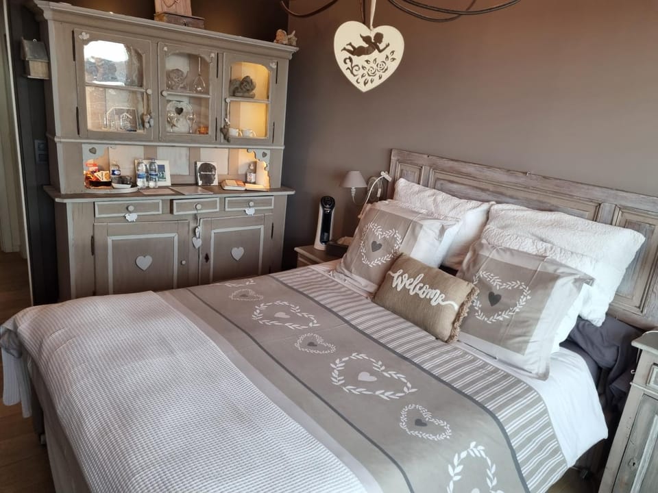 Bed, wardrobe