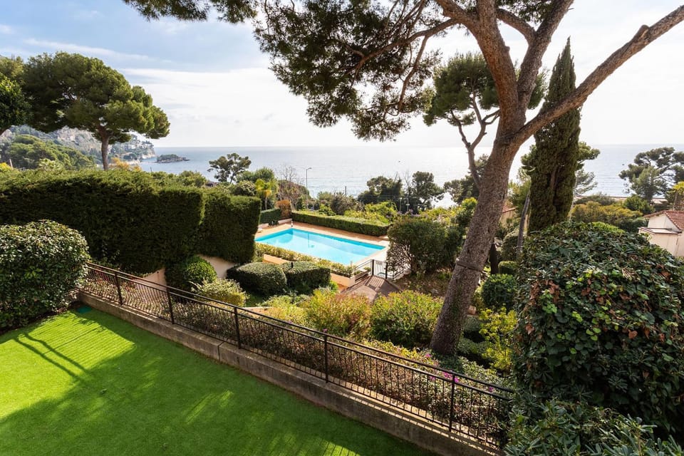 Natural landscape, Garden, Garden view, Pool view, Sea view, Swimming pool